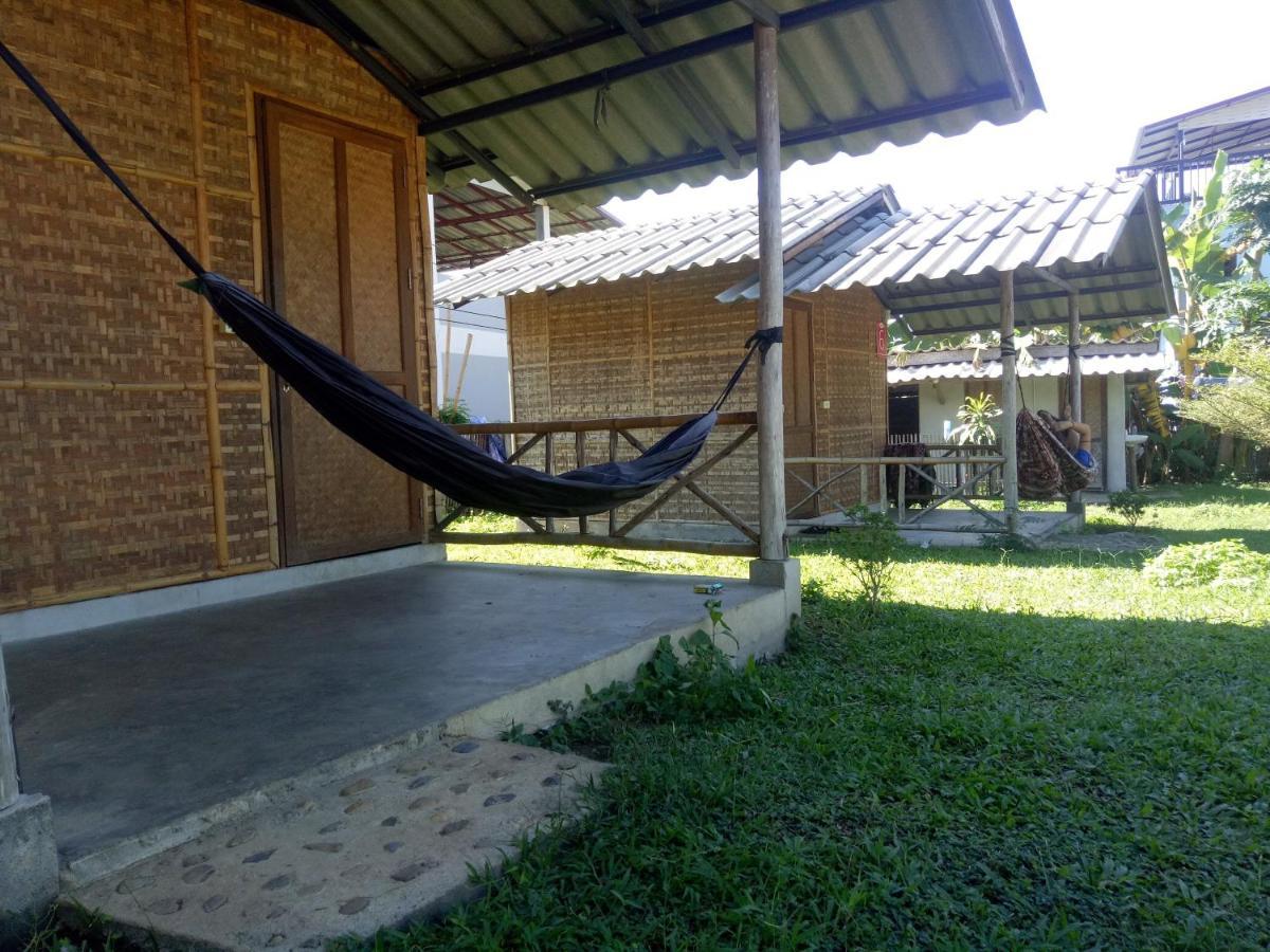 Гостьовий будинок Pai Sleepy Hut Екстер'єр фото