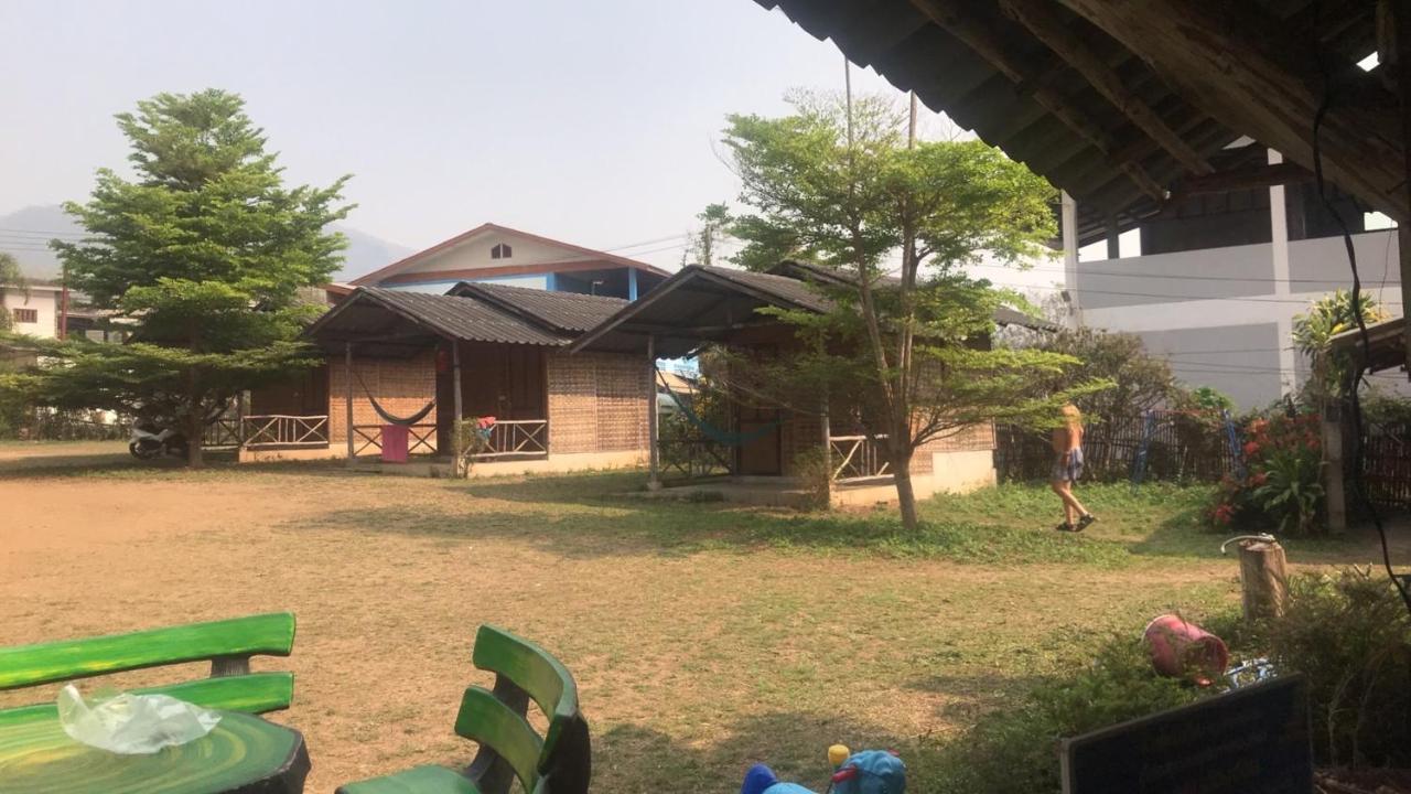 Гостьовий будинок Pai Sleepy Hut Екстер'єр фото