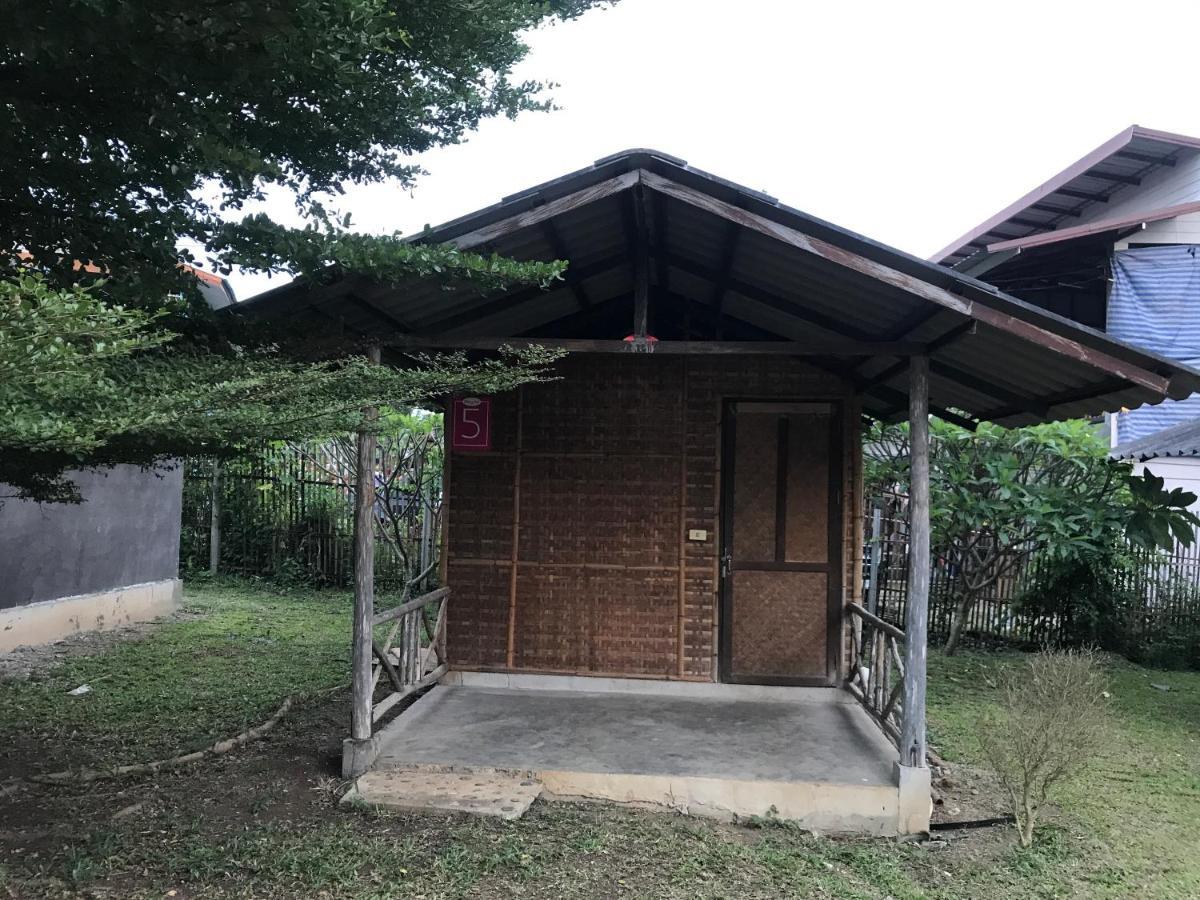 Гостьовий будинок Pai Sleepy Hut Екстер'єр фото