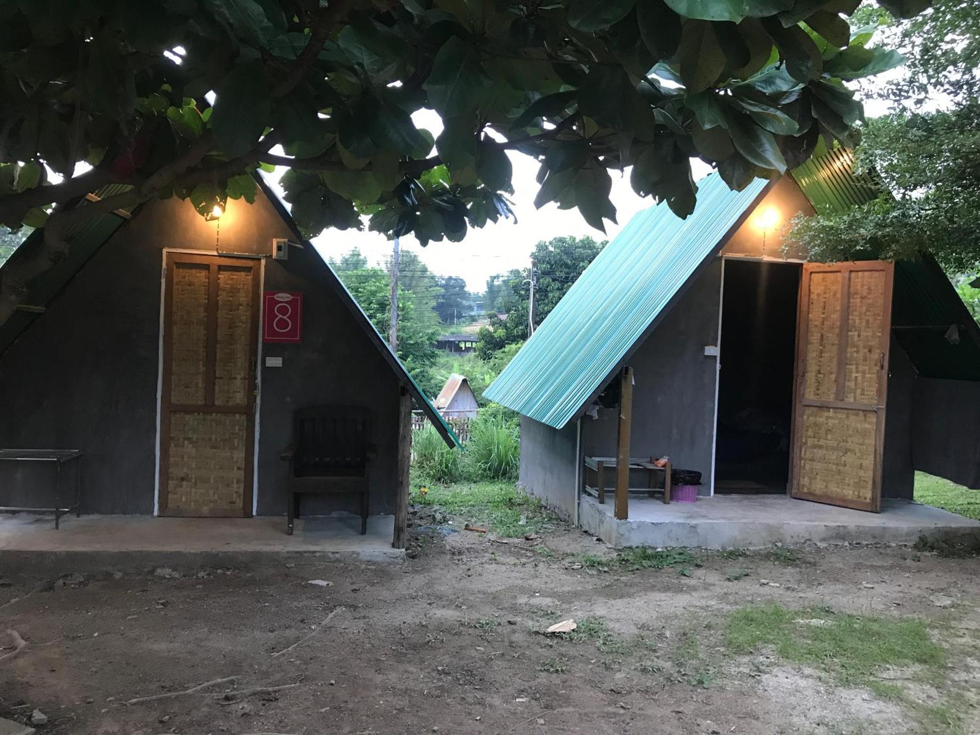 Гостьовий будинок Pai Sleepy Hut Екстер'єр фото